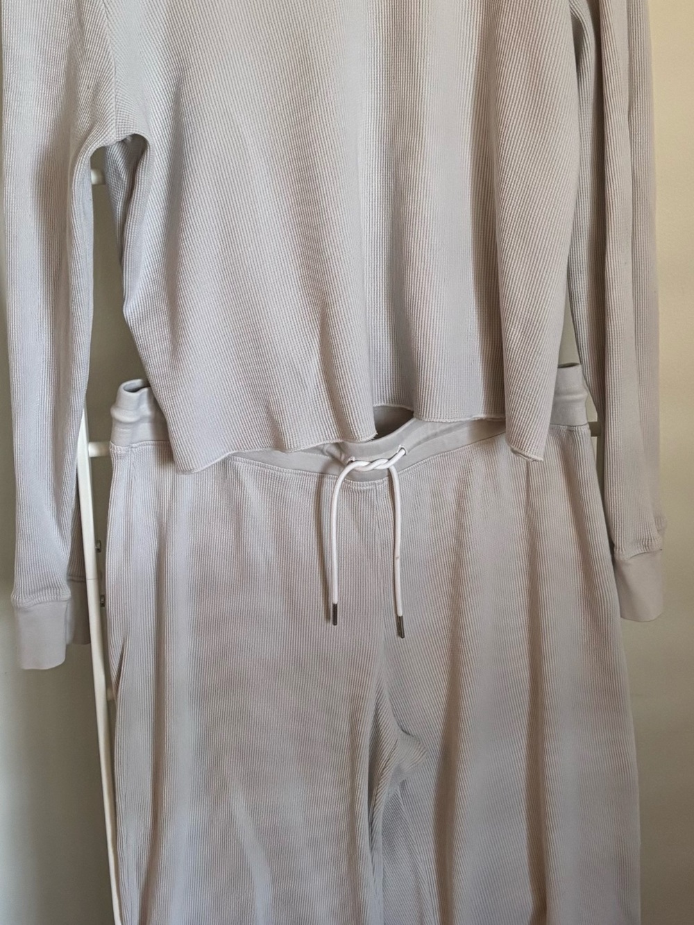 Waffle-Knit Drawstring Lounge Set - Light Gray. Mate x Parachute